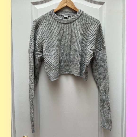 Urban Outfitters Big Sur Essential Ribbed Pullover Sweater Grey Size Medium - Picture 2 of 4